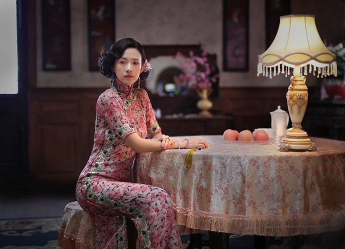 章子怡致敬经典《胭脂扣》 旗袍造型风华绝代