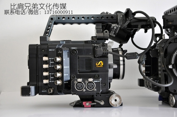 【二手】比肩兄弟二手低价出售索尼F55升级版