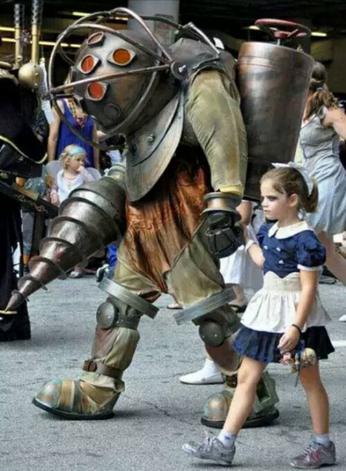 cosplay很辛苦啊.....