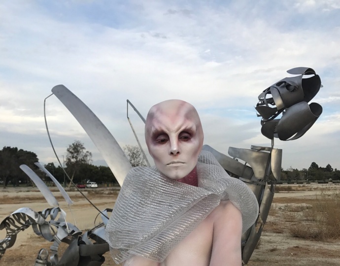 一组特化作品——《穿越时空》