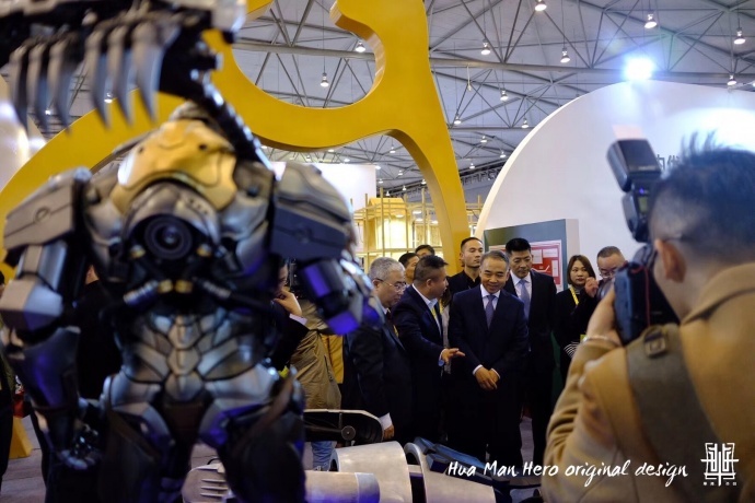 华漫英雄在成都