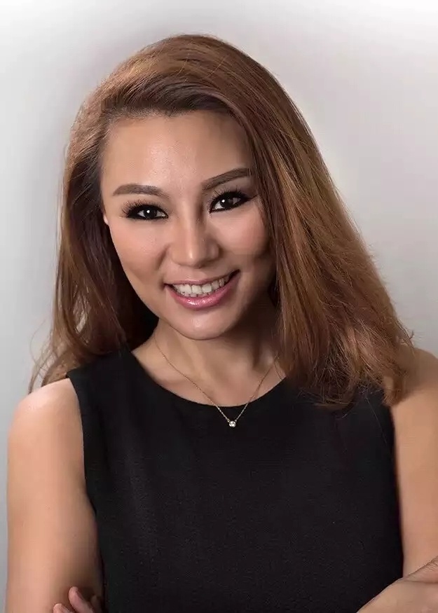 除了吓人更可以动人，不就膝盖吗？给你就是了！