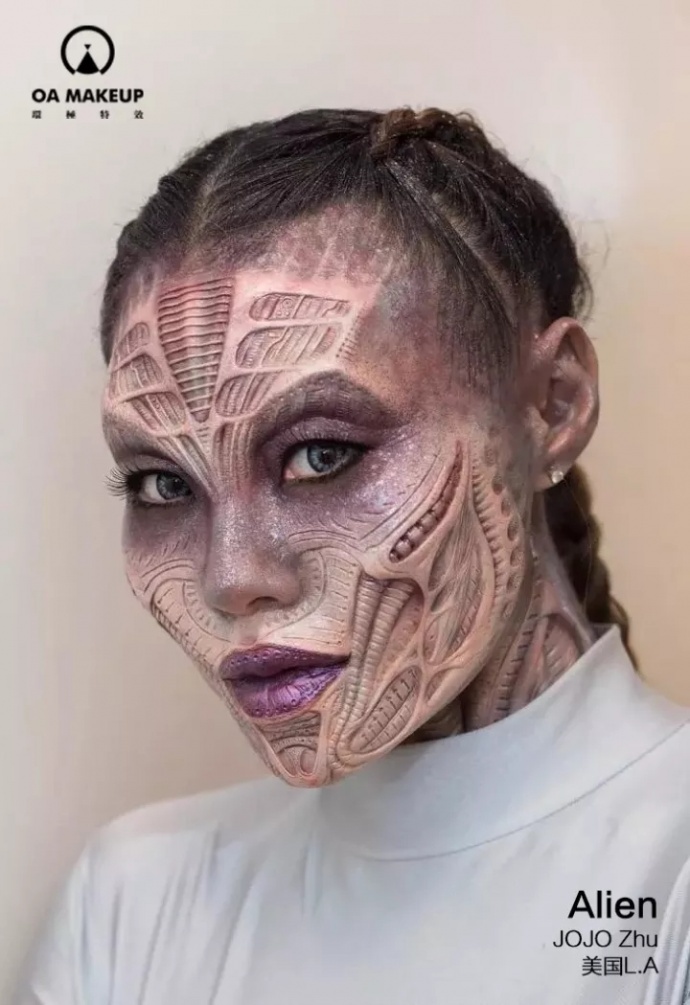 除了吓人更可以动人，不就膝盖吗？给你就是了！