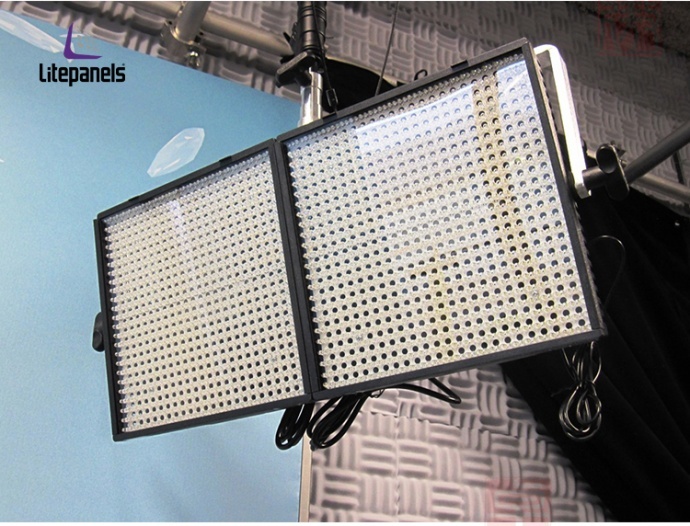 美国 Litepanels Astra 1*1 的LED平板柔光灯