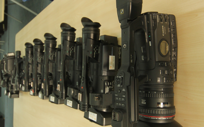 苏州影视设备器材租赁专业影视摄像机灯光出租—大时代制片