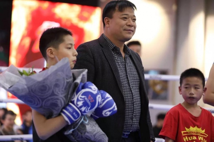 “一带一路，振兴中华”民间自由搏击赛八号公园火热开战