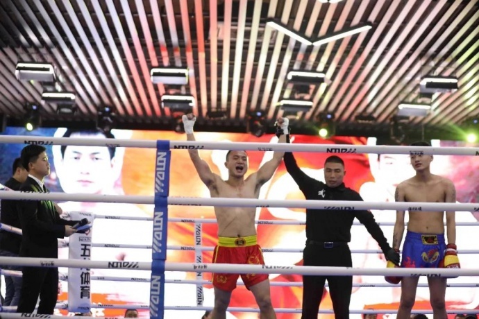 “一带一路，振兴中华”民间自由搏击赛八号公园火热开战