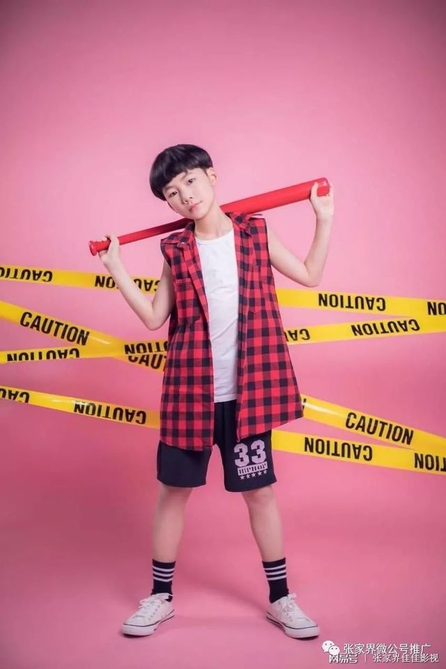 名睿影视剧组来张家界招募电影演员了~快快抓住机会！