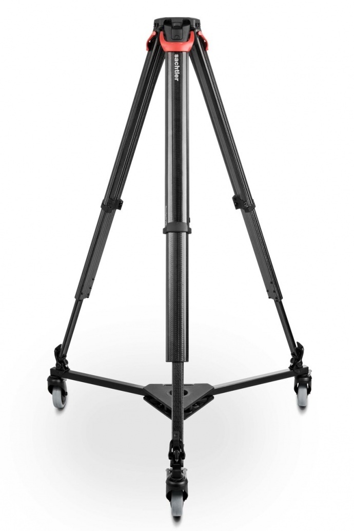 萨拿 Sachtler 出品的 Flowtech　被 PHILIP BLOOM 评为年度三脚架