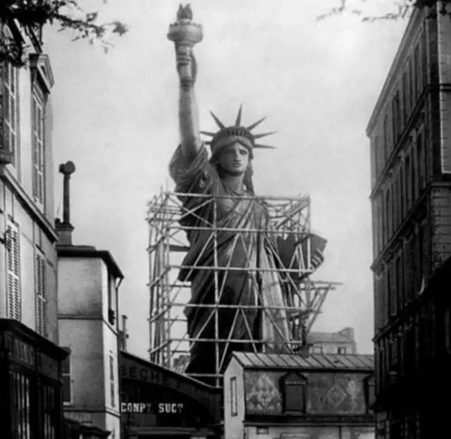 这些老照片，穿过岁月的河流，如今依然惊艳着我们