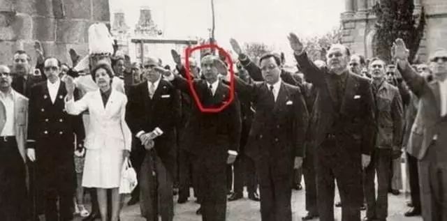 这些老照片，穿过岁月的河流，如今依然惊艳着我们