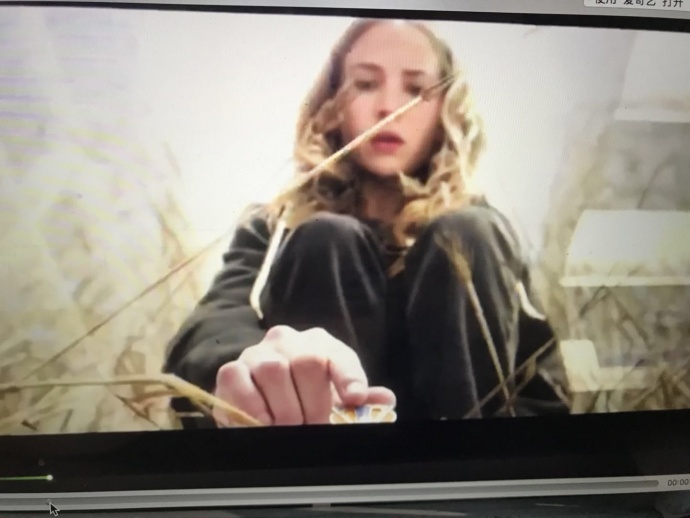 求大神指导一下视频这个特效怎么做？