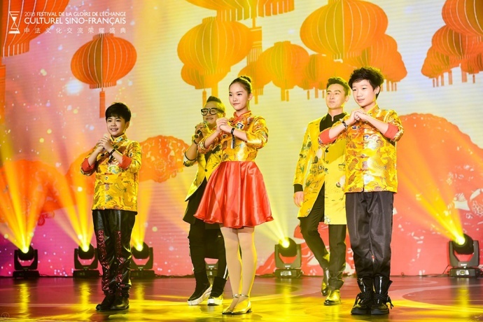 新七小福获颁中法电影节爱心大使 《宝贝特攻2》主演亮相