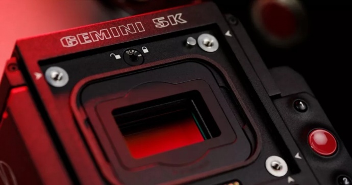 能上天的RED GEMINI摄影机，低感表现多强大？我们用真机测试来证明
