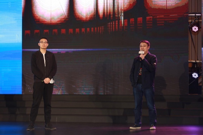 徐峥携两部新片亮相全国院线国产影片推介会，现场讲述幕后故事