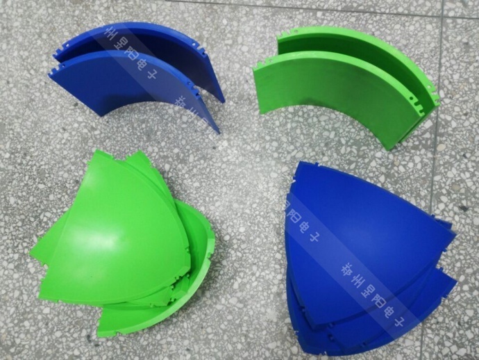 浅谈虚拟演播室装修之两面墙抠像蓝箱安装方式