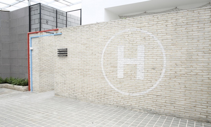 广州首家下雨可拍外景的阳光棚基地