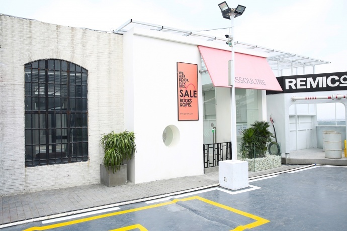 广州首家下雨可拍外景的阳光棚基地