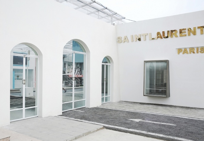 广州首家下雨可拍外景的阳光棚基地