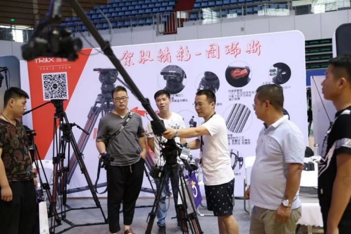 专业 炫酷 与你一“录”同行