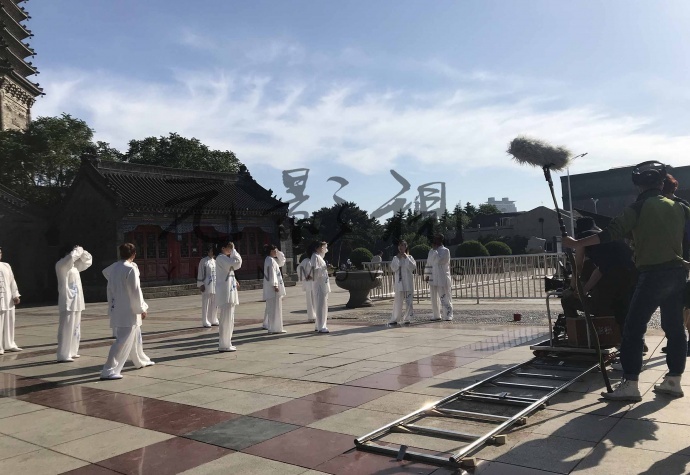 沈阳影视器材租赁/轨道/轻便滑轨/云台