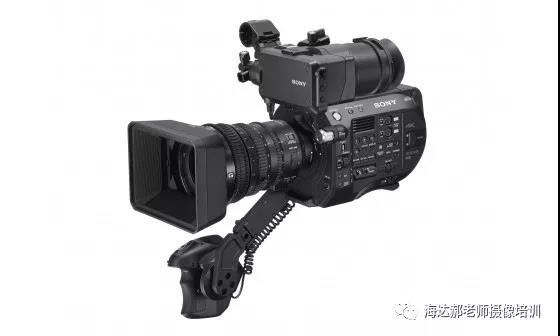 PXW-FS7、FS7M2，SELP18110G 固件升级