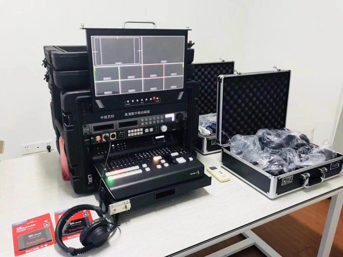 强氧BMD 4K 导播台配无线通话，咨询热线18810083234