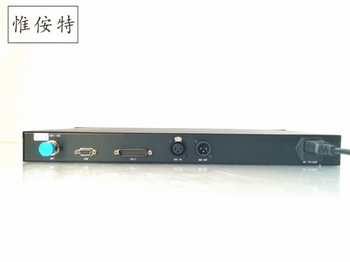 惟侒特 MPTY-1808 无线多方通话系统 无线内部多人通话系统 全双工无线内部导播通话系统 八路同时在线通话 内部通话 多人对讲 实时对讲系统 子机与子机之间可单独通话 用于舞台演出 广电系统、实况转播和大型活动演唱会 直播录播 院校体育赛事运动会指挥