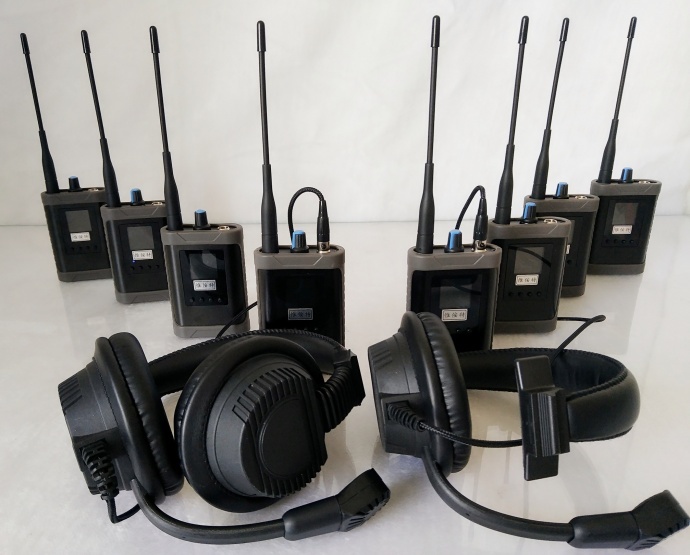 惟侒特 无线导播通话系统/内部导播通话系统/全双工无线导播通话/全双工数字无线内部导播通话/无线通话对讲/一拖四无线导播通话/一拖六无线导播通话/一拖八无线导播通话/无线导播指挥通话/全系列切换台专用 含无线TALLY 可穿4-6层楼