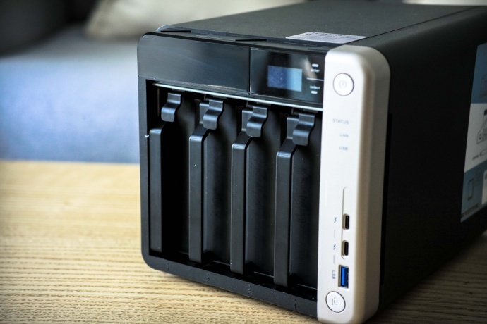 影像SOHO性能小钢炮—QNAP-453BT3解决方案有感