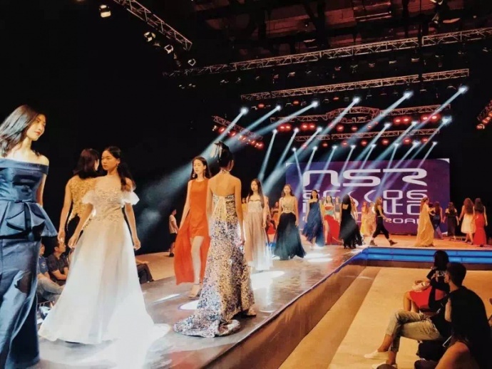 视界众点！支持4k影棚！约600平大空间！稀缺！