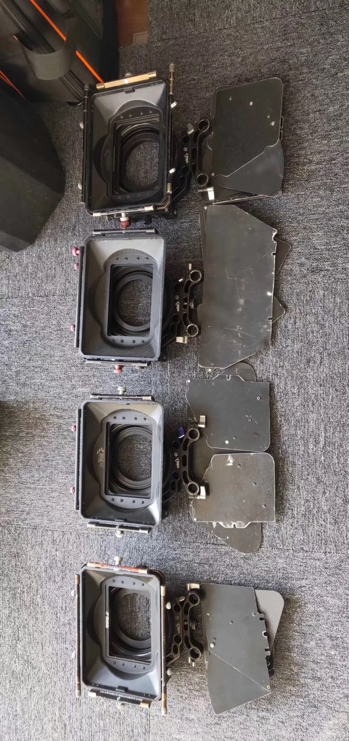 出售二手莫孚康4*5.65遮光斗，成色配置如图，没有功能问题，使用正常，需要随时联系，电话同微信：17610778177