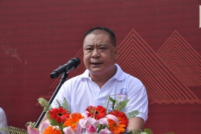 小羚羊微影朱启科