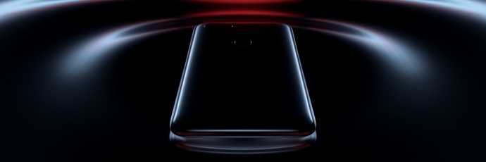 震撼视听——鲸鱼翱翔在湖山之境