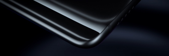 震撼视听——鲸鱼翱翔在湖山之境