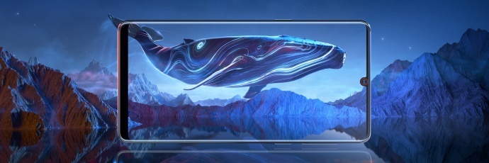 震撼视听——鲸鱼翱翔在湖山之境