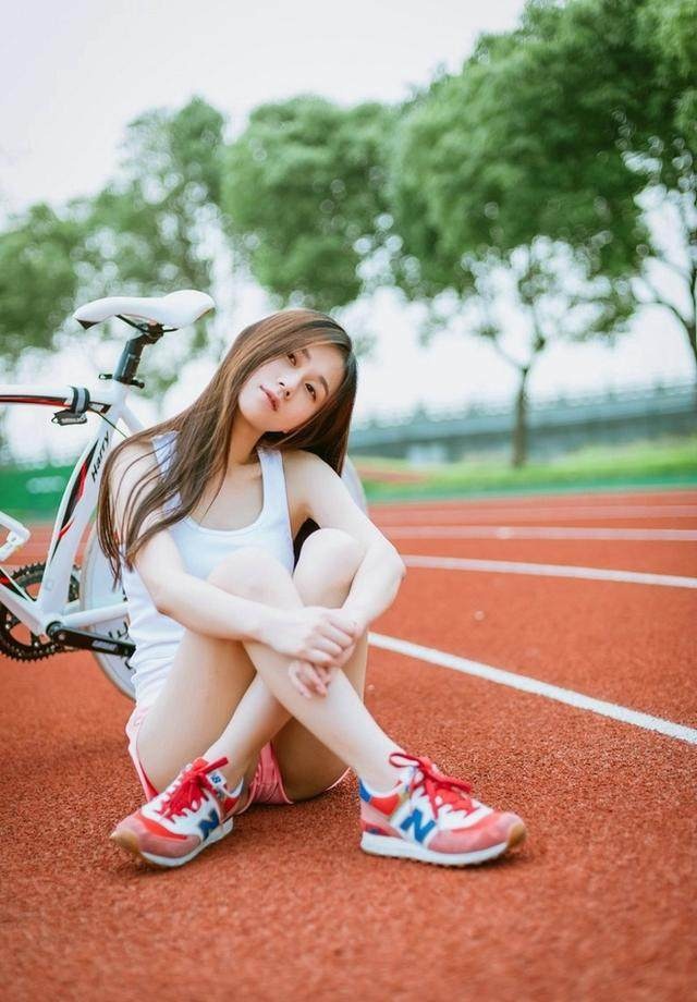 摄影干货—女生拍照姿势