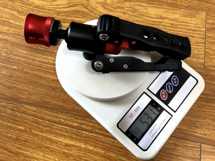 印迹（IFOOTAGE）二代眼镜蛇扳扣独脚架C150（碳纤维版）试用感受