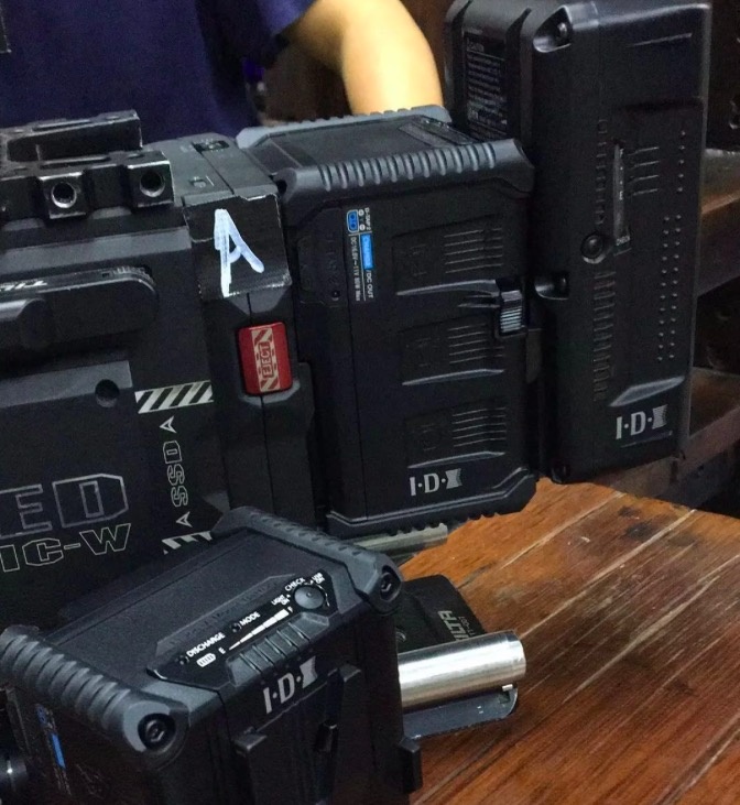 IDX 2019款PowerLink 系列电池ILP-98&IPL-150上市，可堆叠电池解决方案