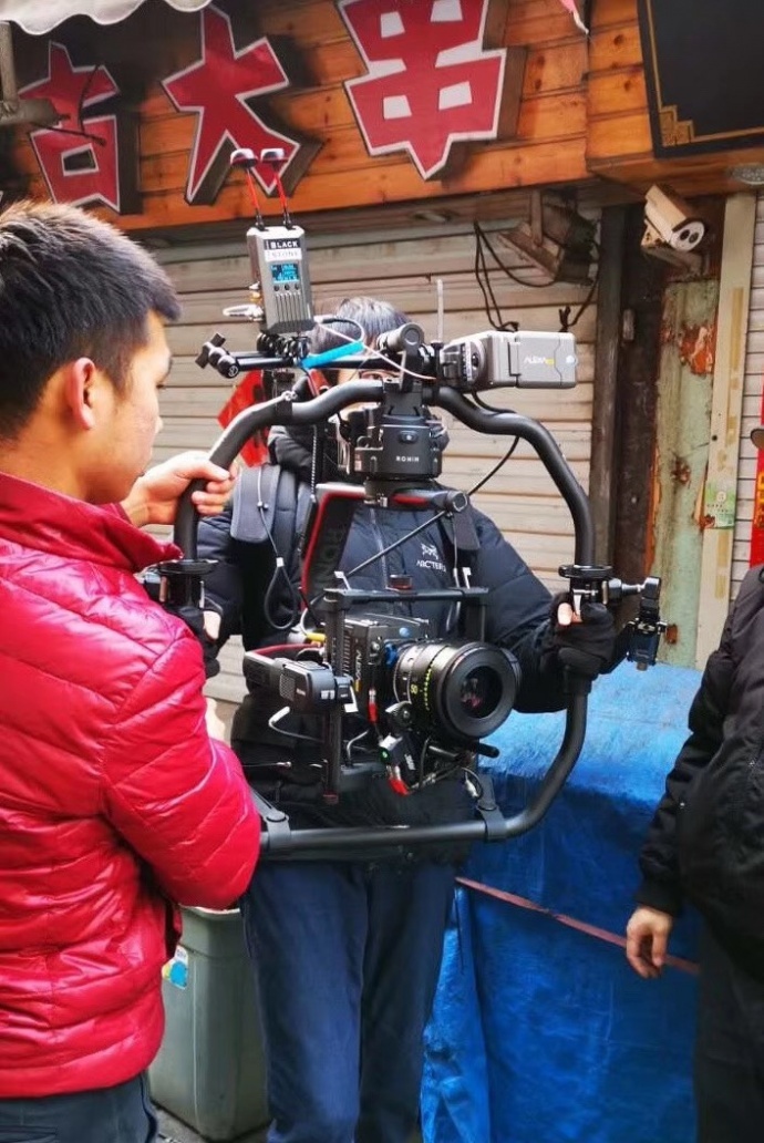 青岛地区租赁ARRI MINI和MP镜头!更多电影器材租赁详询微信！优惠多多！！