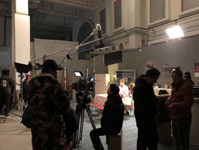 青岛地区租赁ARRI MINI和MP镜头!更多电影器材租赁详询微信！优惠多多！！