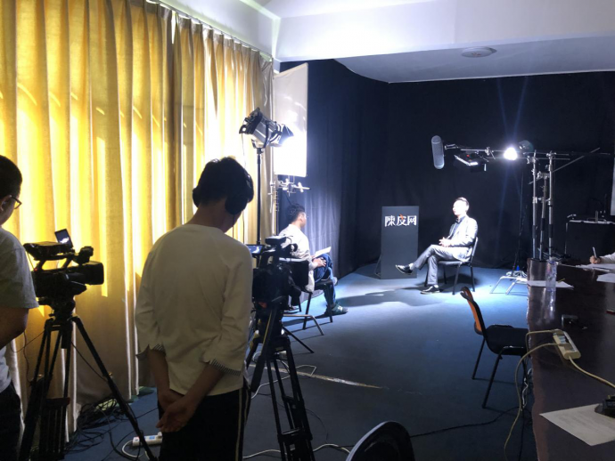 海南光度影视独家专访栏目：《海南新声》——六十位海南优秀企业家访谈录开机啦！