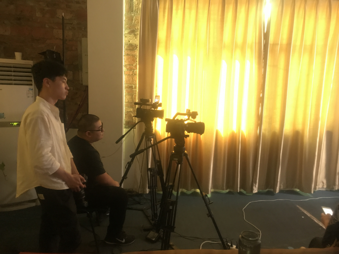 重磅来袭！海南滨海国际执行总裁杨国贤做客海南光度影视制作的《海南新声》栏目