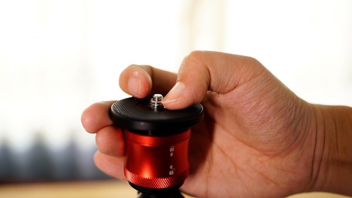 这个独脚架有点稳——印迹C150眼镜蛇二代使用体验 @大玩家朱金斌