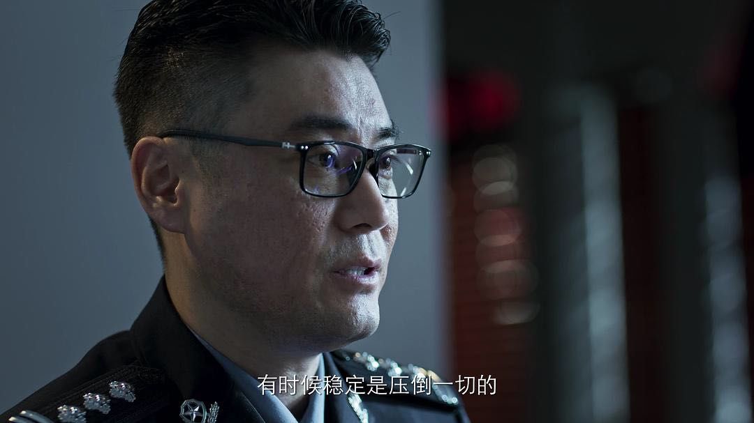 《破冰行动》：主旋律“破冰”	