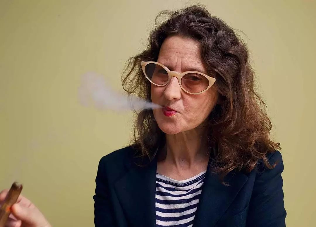 只拍了四部长片,她就当上了今年威尼斯电影节评委主席