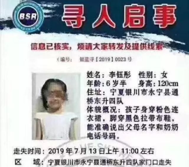 看他的电影,恨不得成为其中的一朵花、一片云、一块石头.....