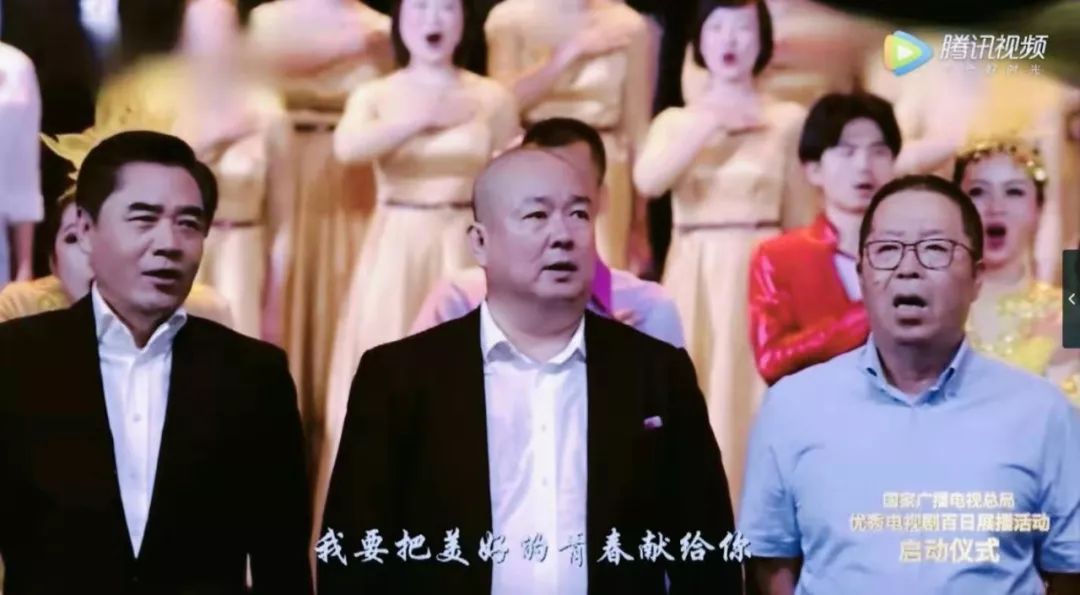 《老酒馆》今晚开播，高满堂写的是你我虽不能至、心向往之的那个父亲