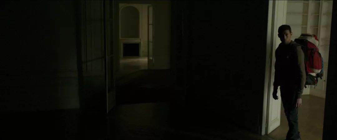 超大尺度的顶级获奖片，我根本无法看进去剧情