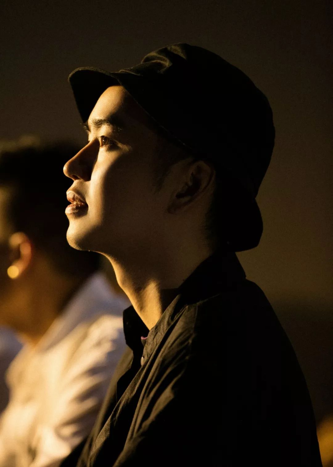 独家| 搞乱杜琪峰剧组，拒拍婚庆，这位型男新导演很燥热